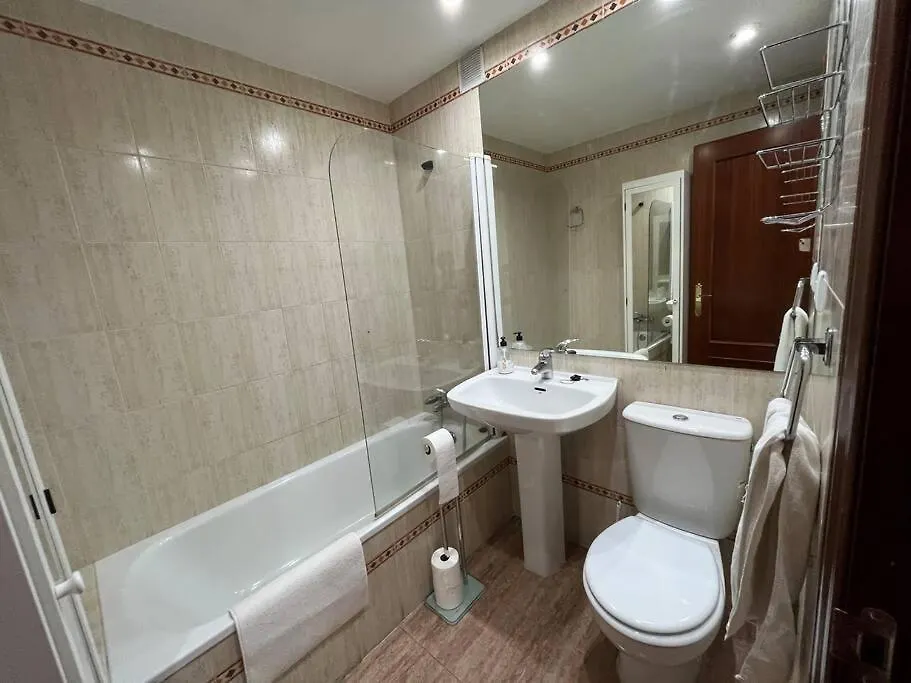 Apartamento Marbella Piso En Casco Junto A Playa Piscina In Summer Season España